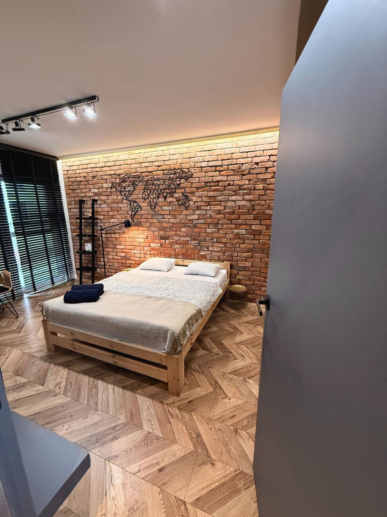 Apartament Bubble Z Darmowym Parkingiem Thorn Exterior foto